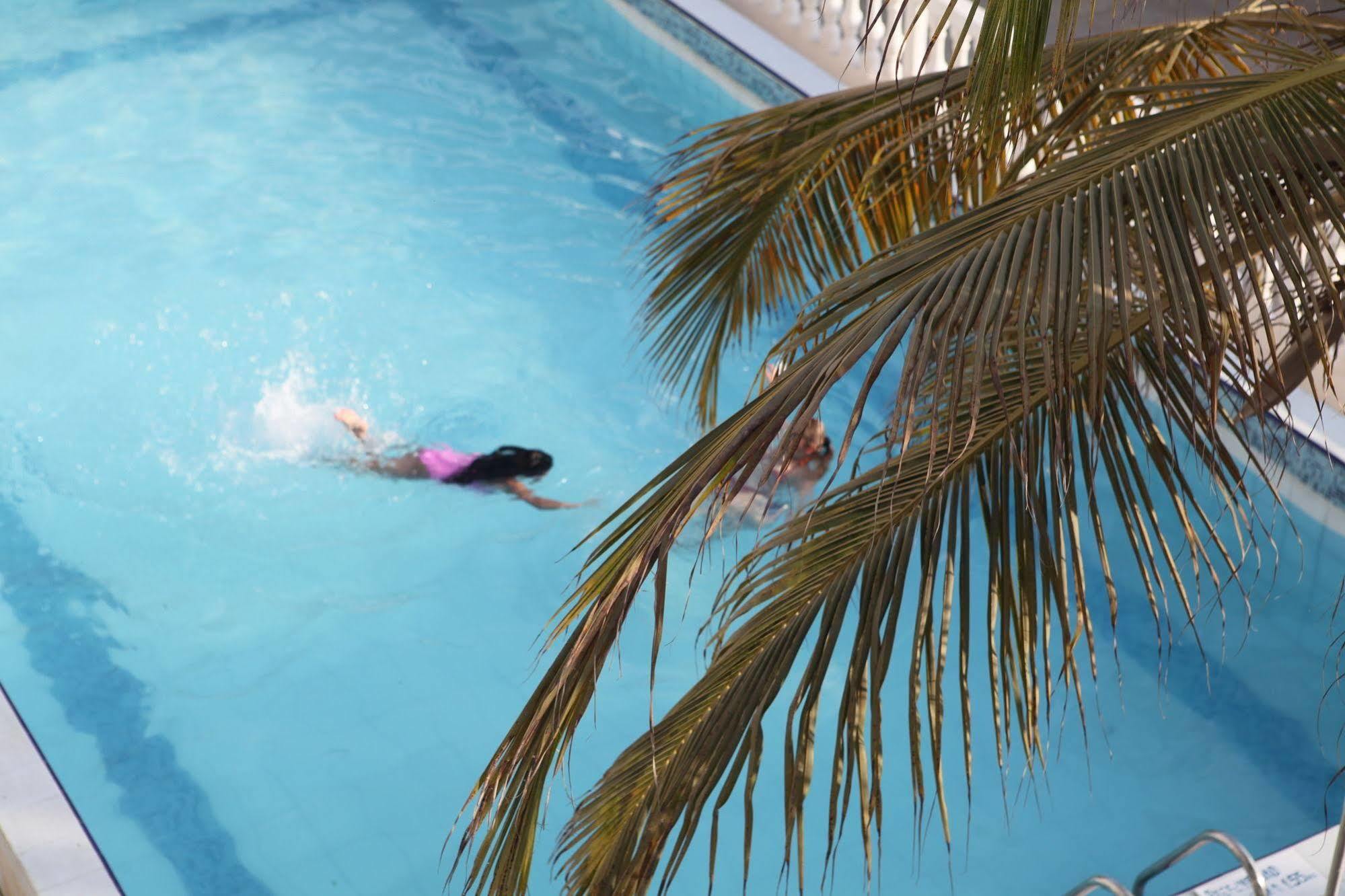 Hotel Boquilla Suites By Geh Suites Cartagena Bagian luar foto